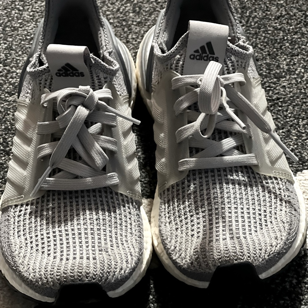 Adidas Boost - Picture 1 of 7